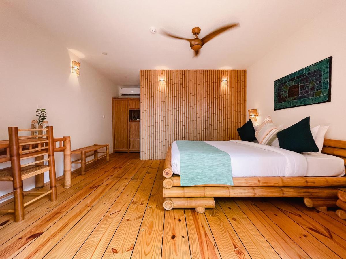 Отель Ecoboo Maldives Thinadhoo  Экстерьер фото
