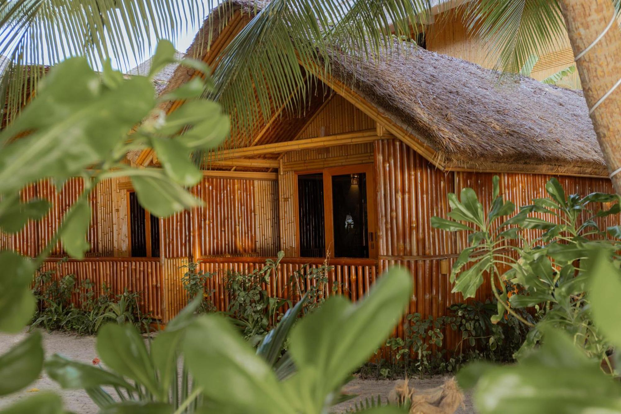 Отель Ecoboo Maldives Thinadhoo  Экстерьер фото